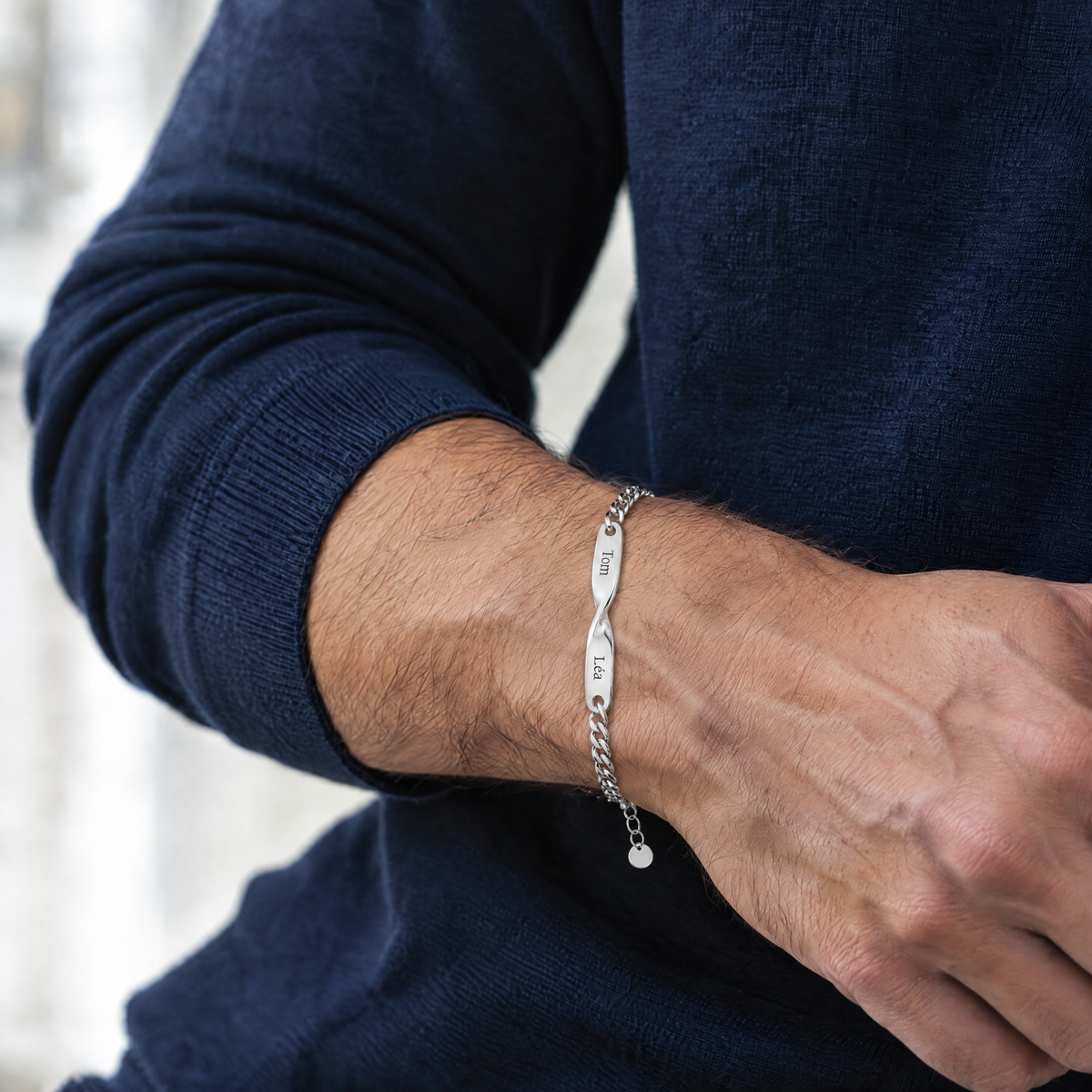 Le Bracelet Torsadé Homme — argent, porté #argent