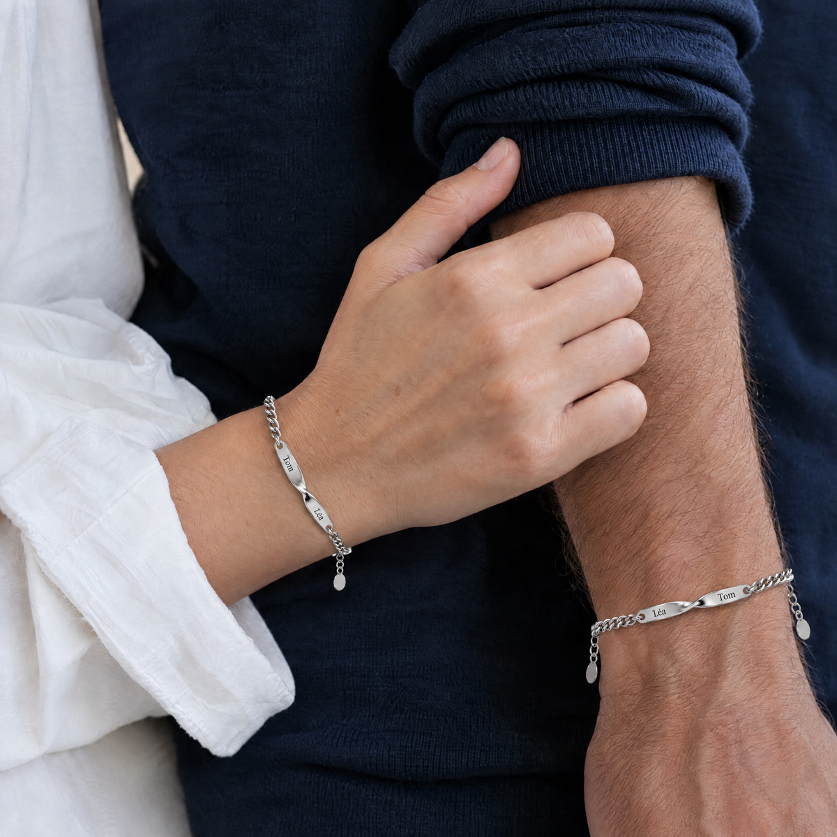 Le Duo Bracelets Torsadés — argent, porté #elle-argent #lui-argent